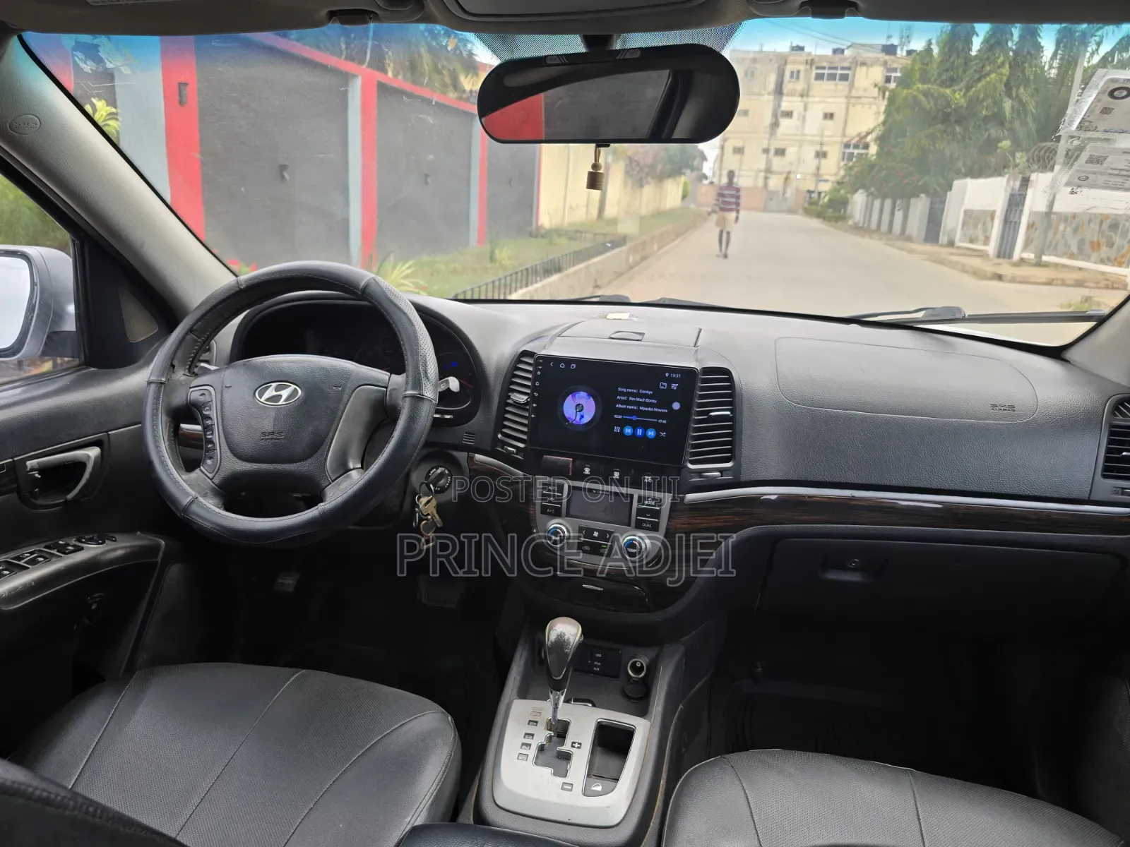 Hyundai Santa Fe GLS 2012 Silver