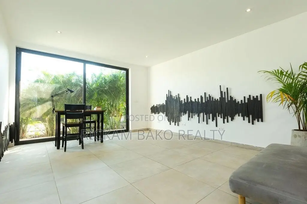 4bdrm House in Mataheko for rent