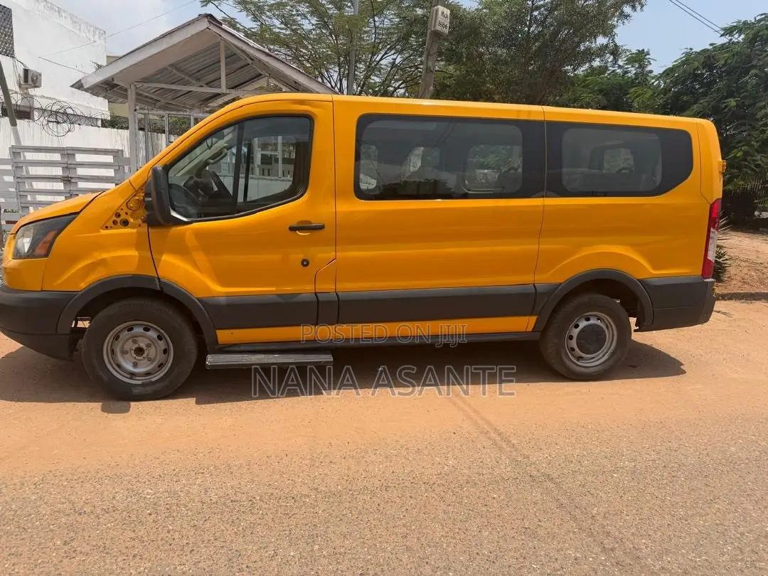 Ford Transit 2020 Yellow