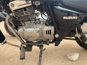 Suzuki 2023 Black