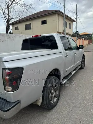 Nissan Titan Crew Cab 2006 Silver