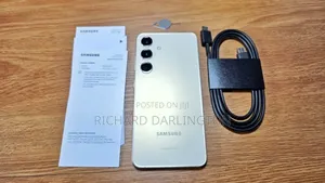 New Samsung Galaxy S24 128 GB Gray