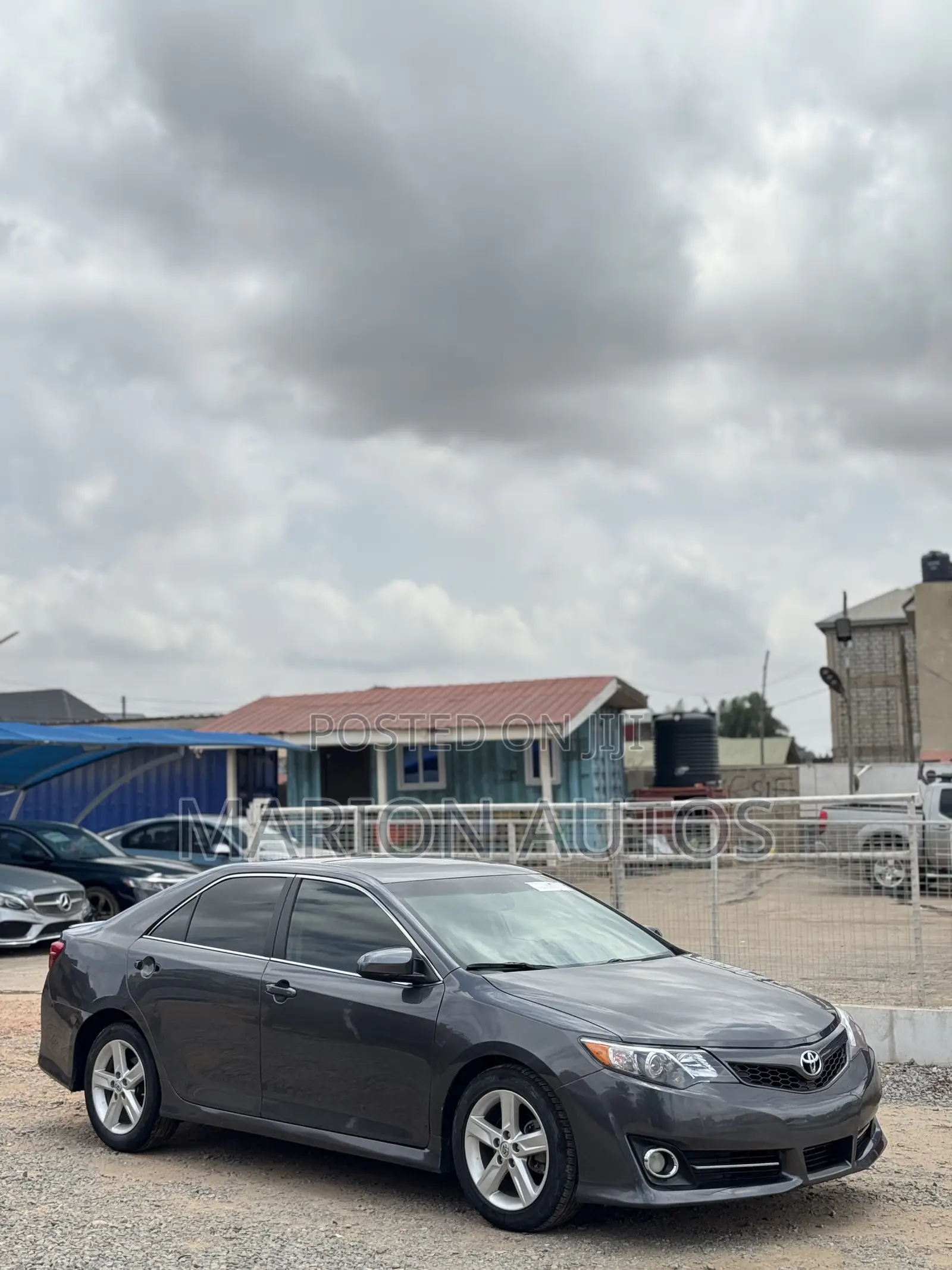 Toyota Camry SE Sport 4dr Sedan (2.5L 4cyl 6A) 2014 Gray