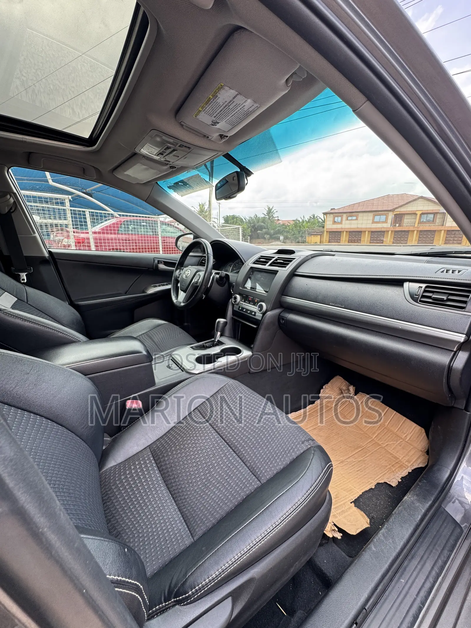 Toyota Camry SE Sport 4dr Sedan (2.5L 4cyl 6A) 2014 Gray