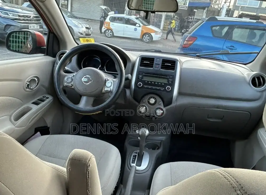 Nissan Versa 1.6 S 4dr Sedan (1.6L 4cyl 4A) 2014 Orange