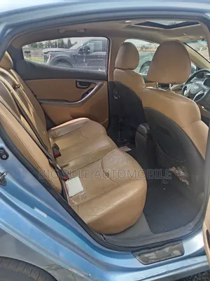 Hyundai Elantra 2012 Blue