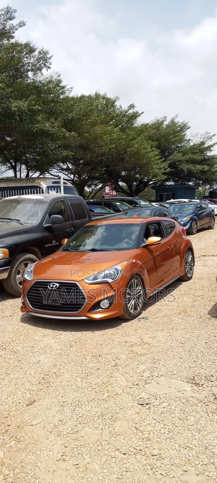 Hyundai Veloster 2015 Beige