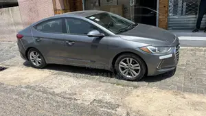 Hyundai Elantra Value Edition 2018 Gray