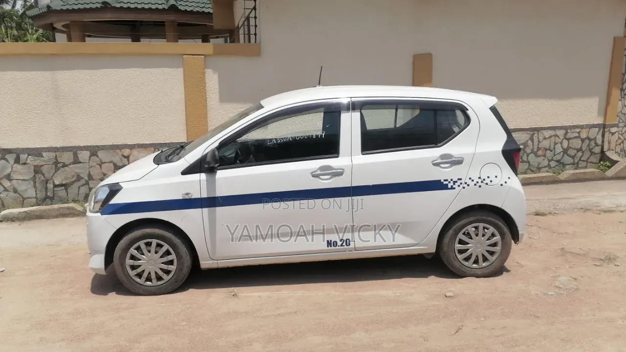 Toyota Pixis 2018 White