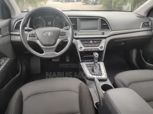 Hyundai Elantra ECO 2018 Blue