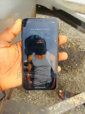 Apple iPhone 11 64 GB Black