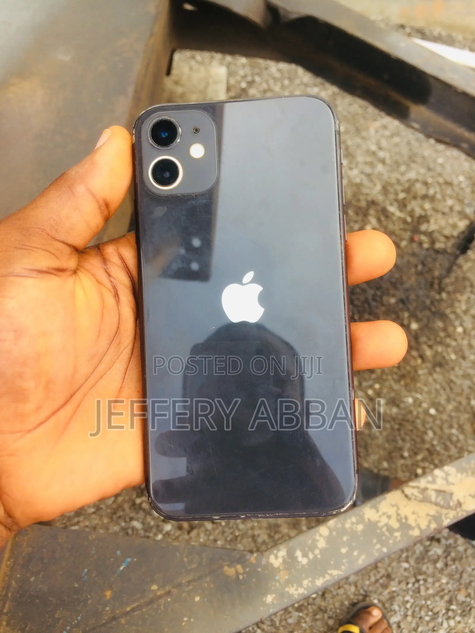 Apple iPhone 11 64 GB Black