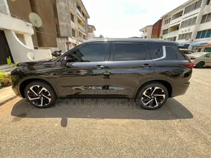 Mitsubishi Outlander SEL 2022 Black