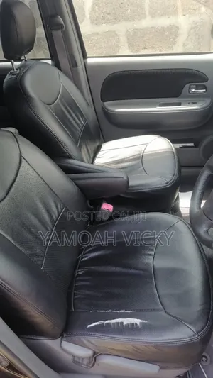 Toyota Sienta 2015 Purple