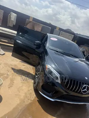 Mercedes-Benz GLE-Class AMG GLE 43 4MATIC 2017 Black