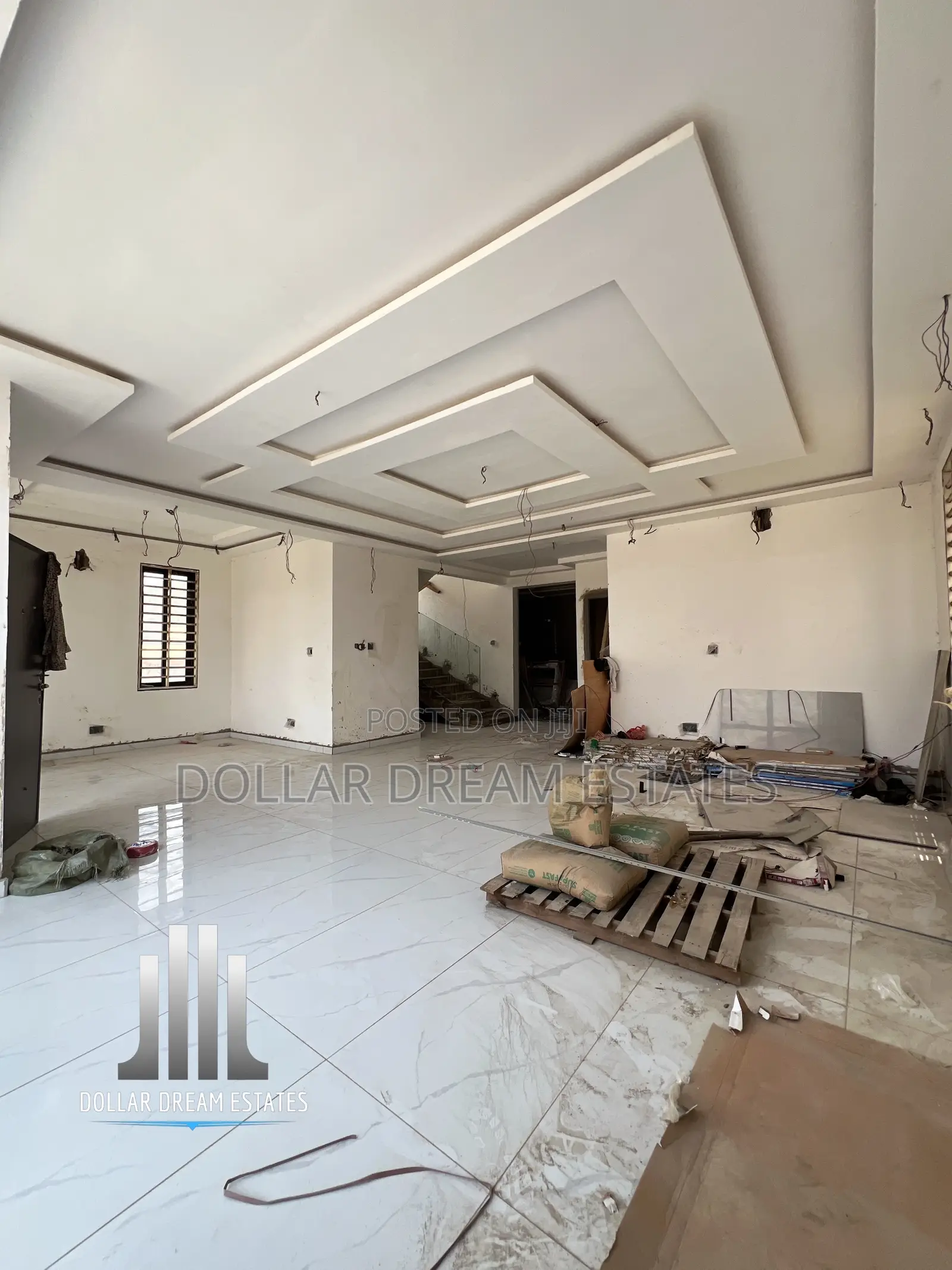 5bdrm House in East Legon for sale