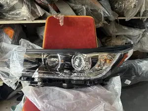 Toyota Highlander 2017,2018,2019,2020 Headlight