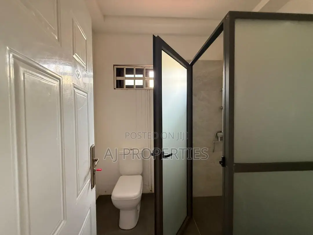 2bdrm House in East Legon for rent