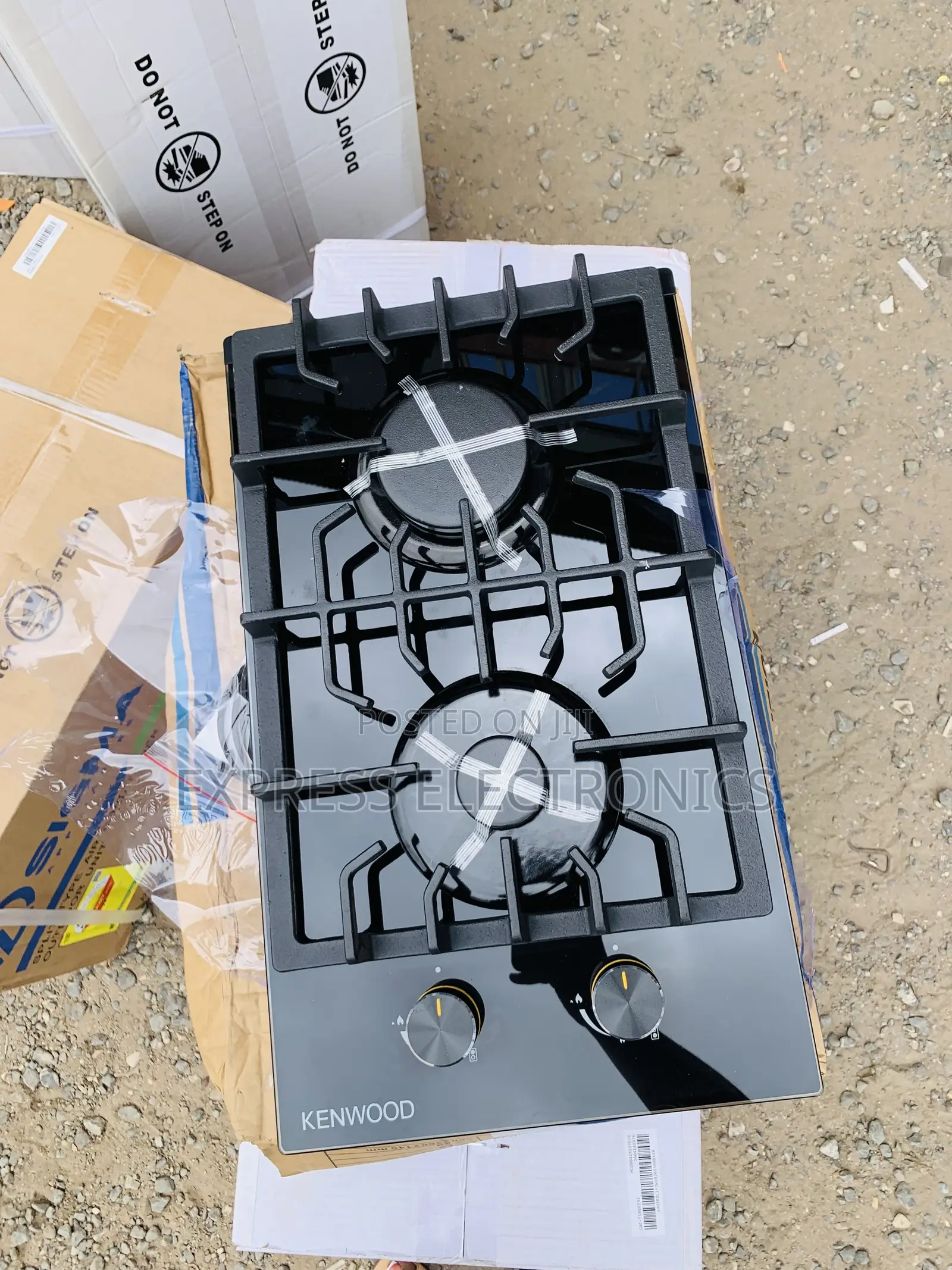 Call for the New Black Kenwood Gas Cooker Built in 2burner 