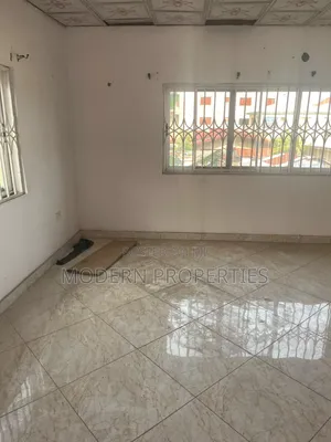 2bdrm Apartment in Modern Properties, New Town for rent