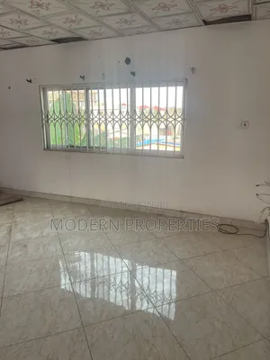 2bdrm Apartment in Modern Properties, New Town for rent