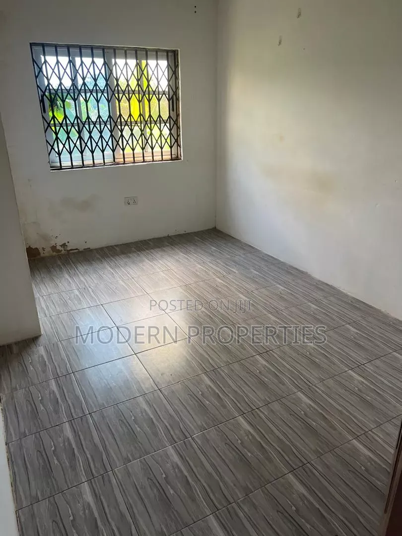 1bdrm Apartment in Modern Properties, New Town for rent