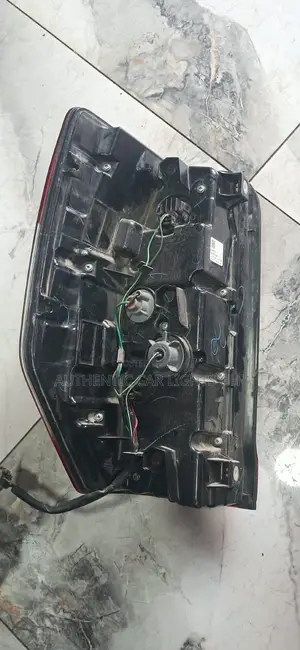 Mitsubishi L200 2018 Tail Lights Right