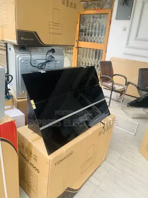 Quality Sleek Built in Kenwood Extractor 90cm