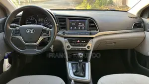 Hyundai Elantra 2018 Black