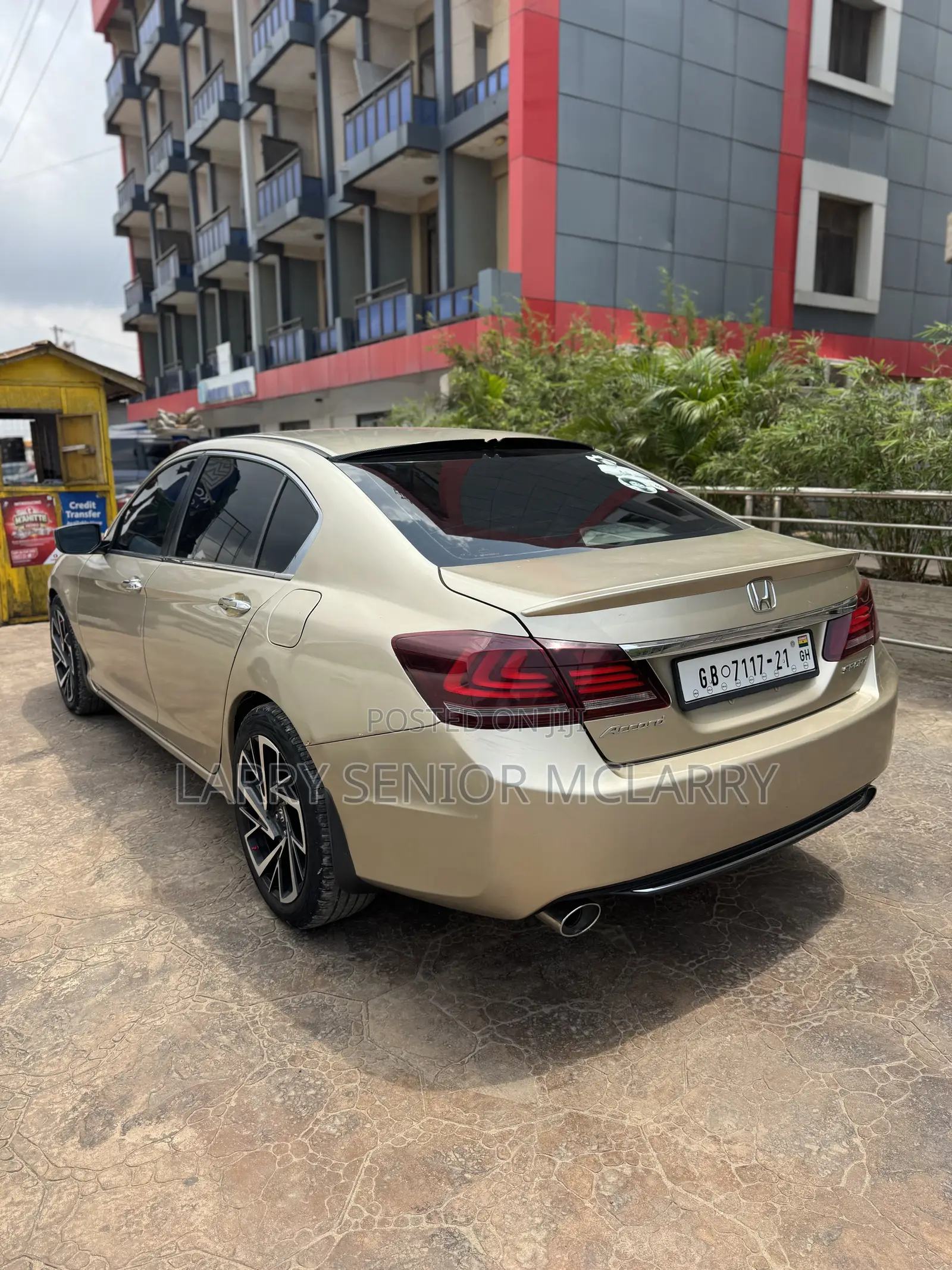 Honda Accord Sport 4dr Sedan (2.4L 4cyl 6M) 2015 Gold