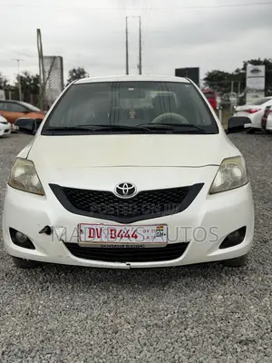 Toyota Belta 2010 White