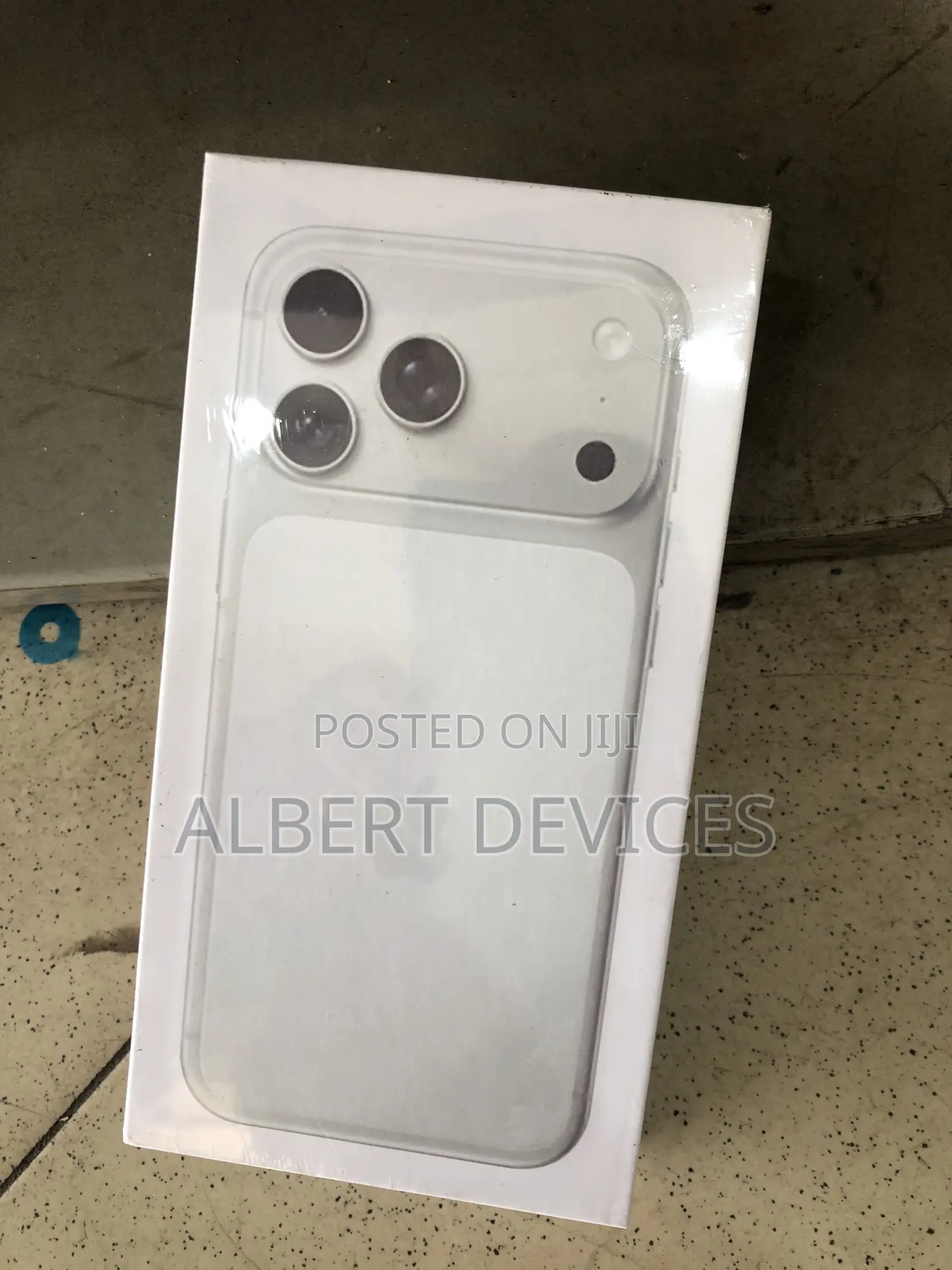 New Apple iPhone 17 Pro Max 512 GB Silver