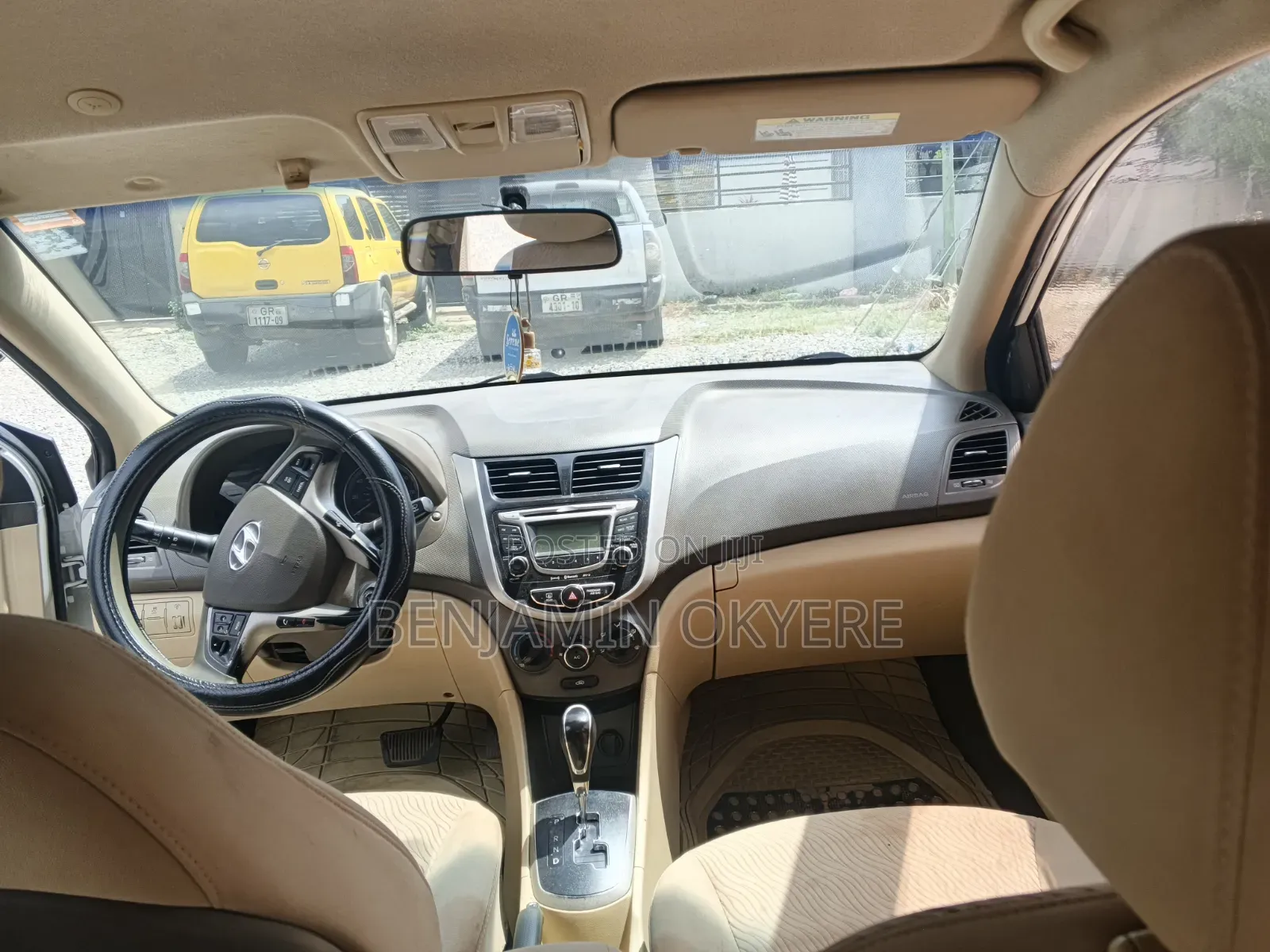 Hyundai Accent 2013 White