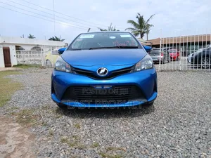 Toyota Vitz 1.3 FWD 5dr 2015 Blue