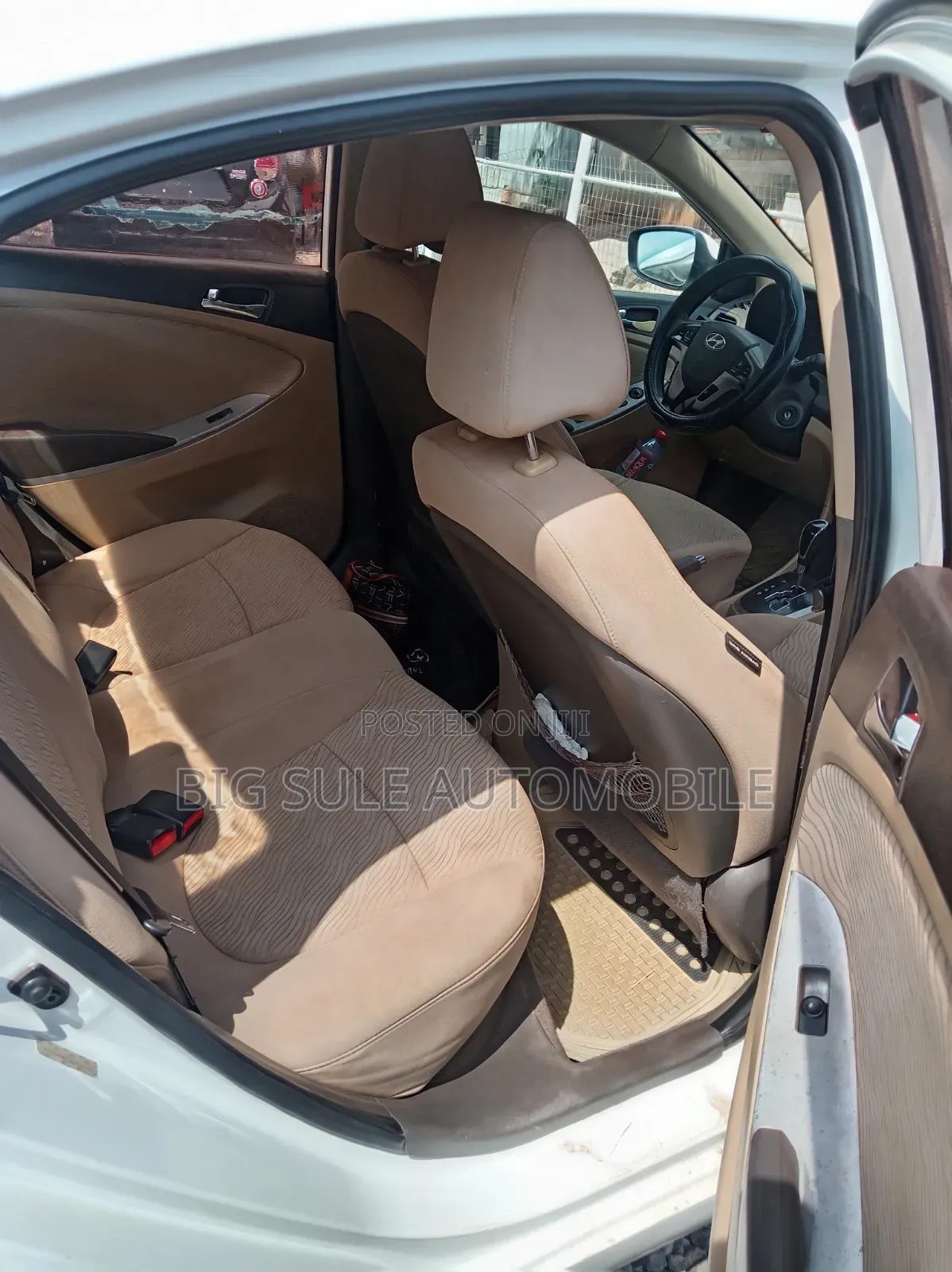 Hyundai Accent 2013 White