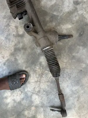 F150 Steering Rack 2015-2018 (Small Whole )