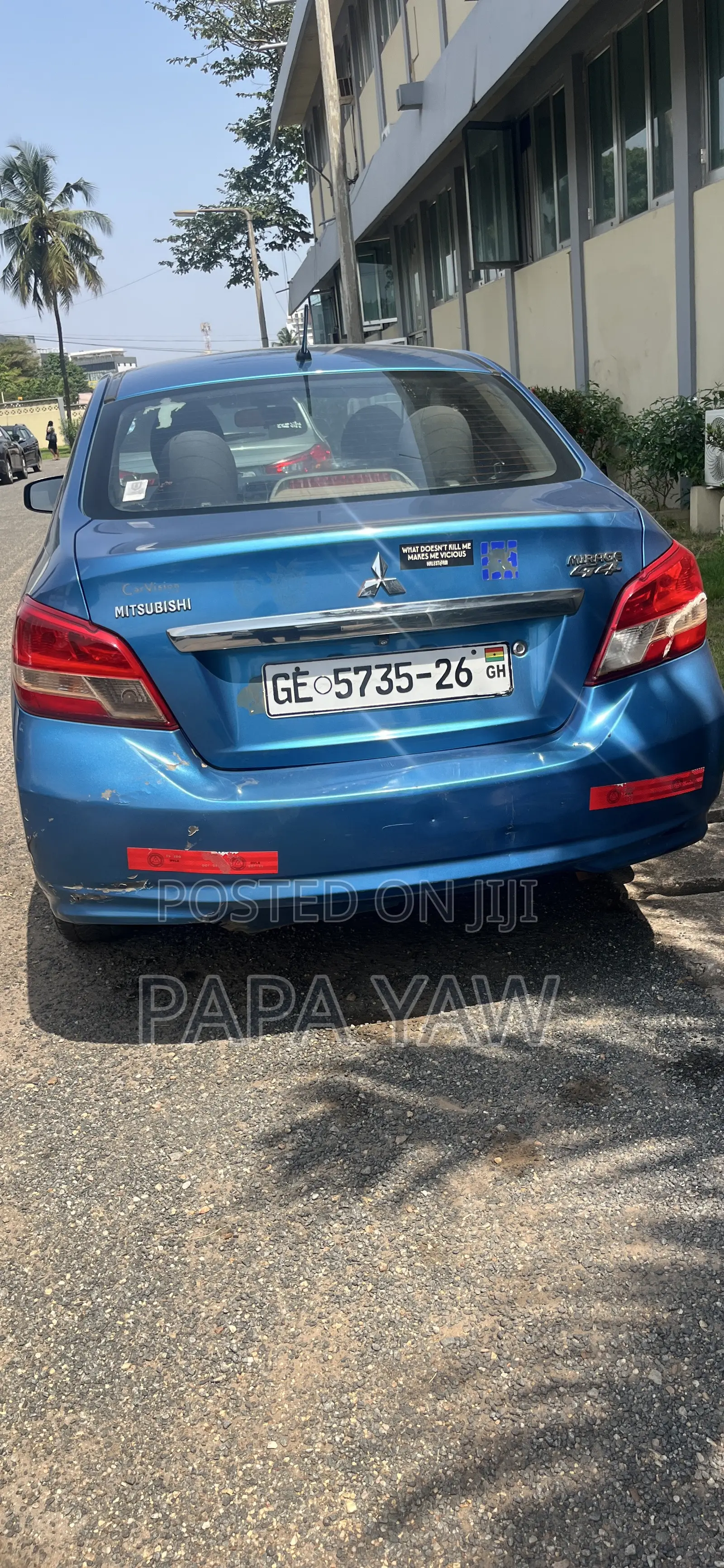 Mitsubishi Mirage ES 2018 Blue