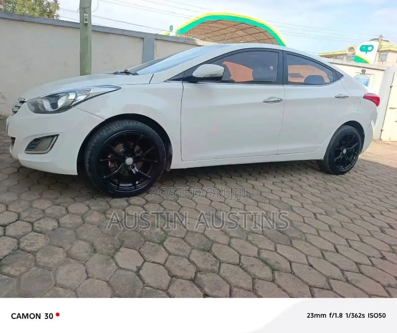 Hyundai Elantra 2013 White