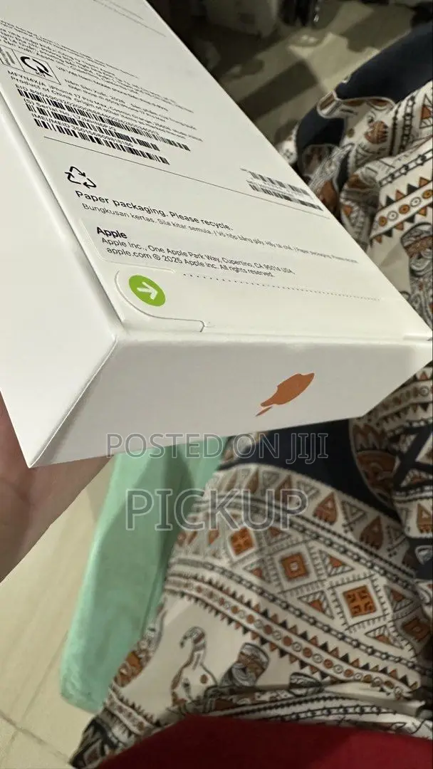 New Apple iPhone 17 Pro Max 1 TB Orange