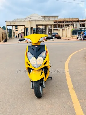 Kymco Xciting 2002 Yellow