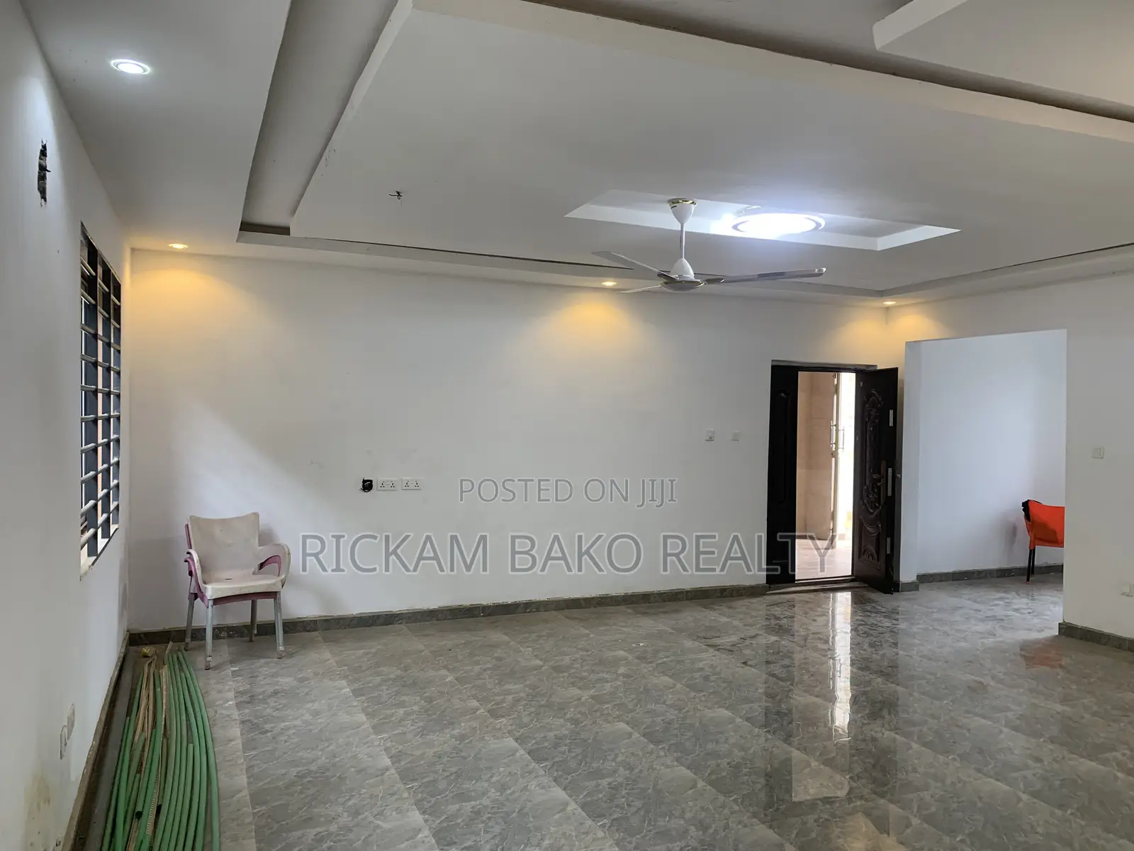 3bdrm Apartment in Dawhenya for rent