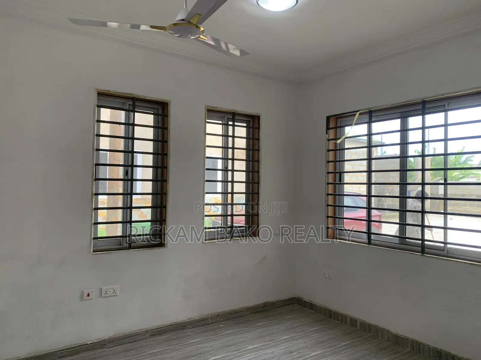 3bdrm Apartment in Dawhenya for rent