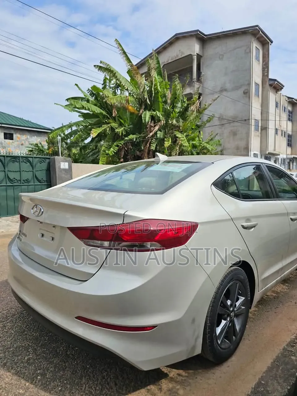Hyundai Elantra 2018 Gray