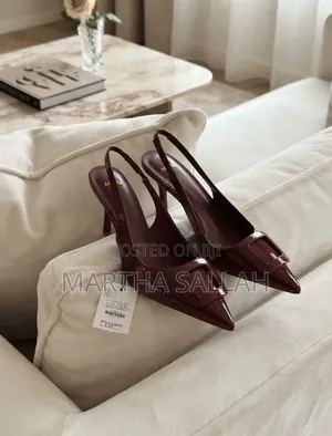 Mango (Mng) Heels