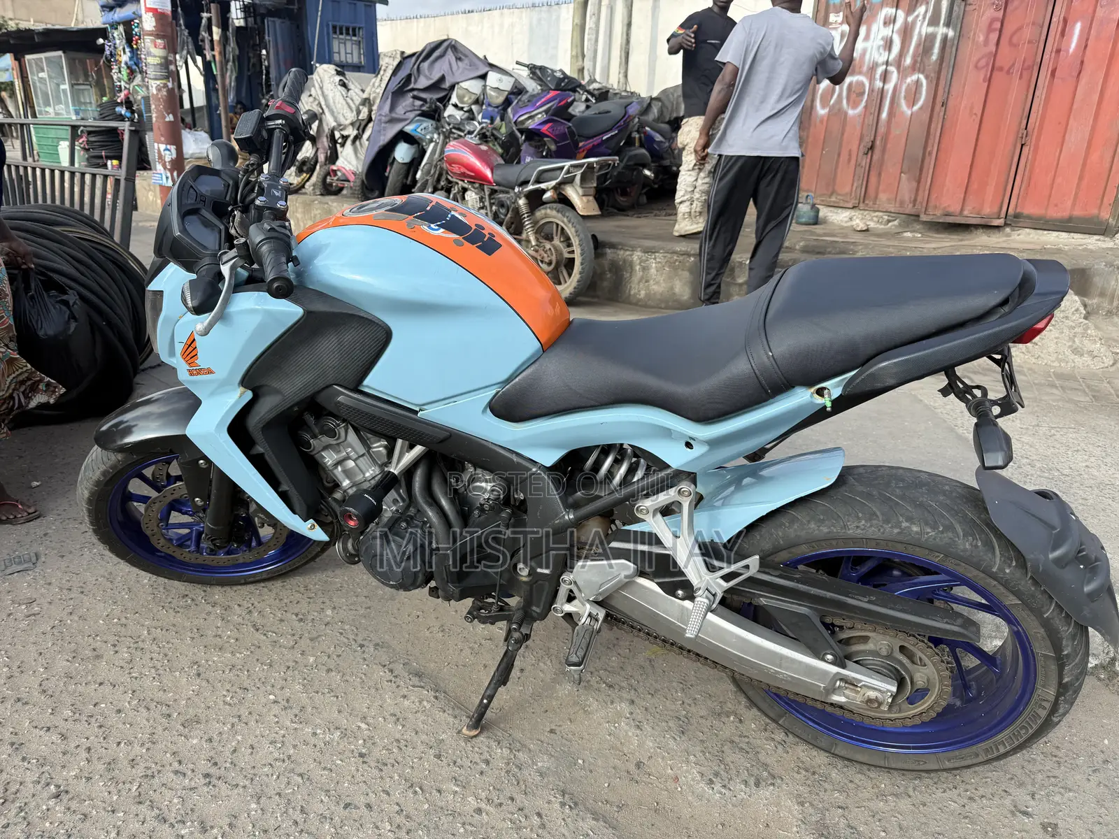 Honda CB 2018 Blue