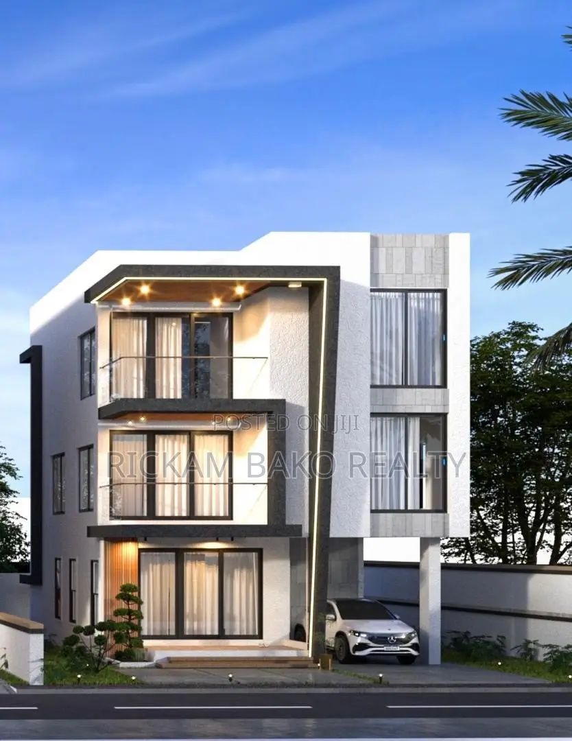 4bdrm Townhouse/Terrace in Spintex for sale