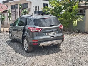 Ford Escape S FWD 2016 Silver