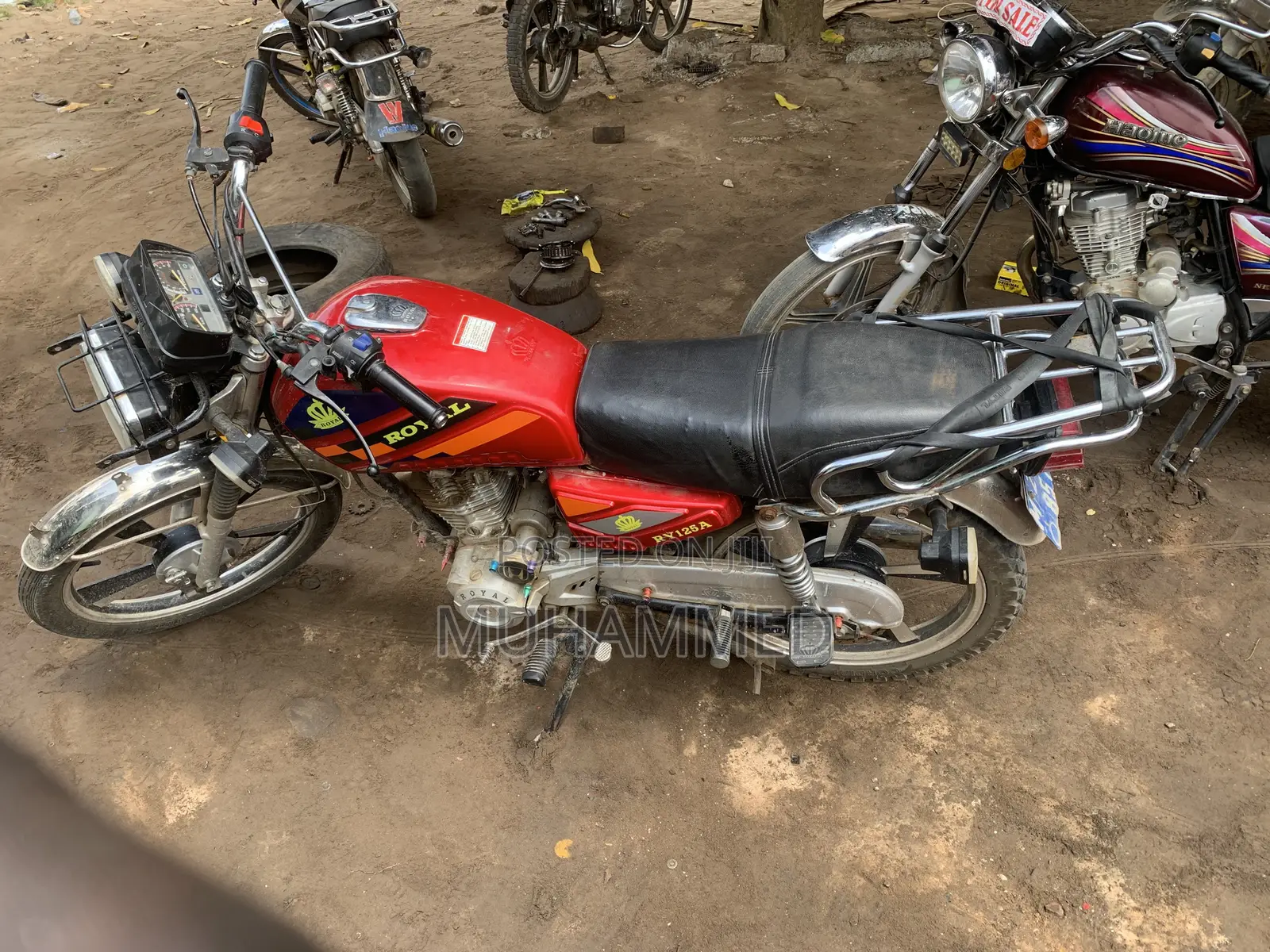 Royal RY125 2020 Red