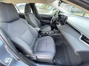 Toyota Corolla LE 2022