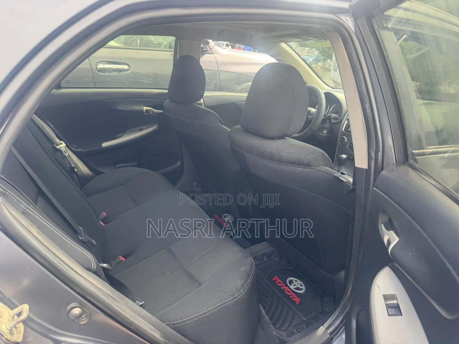 Toyota Corolla S 4dr Sedan (1.8L 4cyl 4A) 2013 Gray